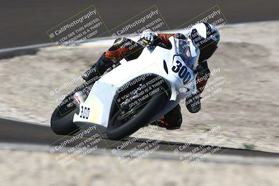 media/Oct-12-2025-CRA (Sun) [[e621380112]]/Races/Race 3/